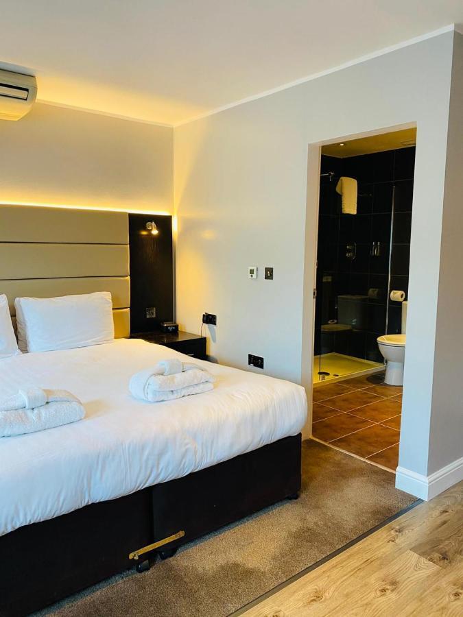 The Studley Hotel Harrogate Bagian luar foto