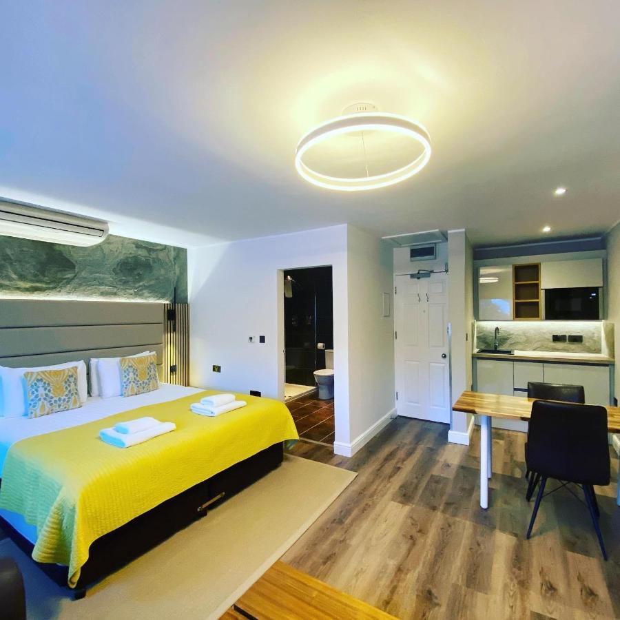 The Studley Hotel Harrogate Bagian luar foto