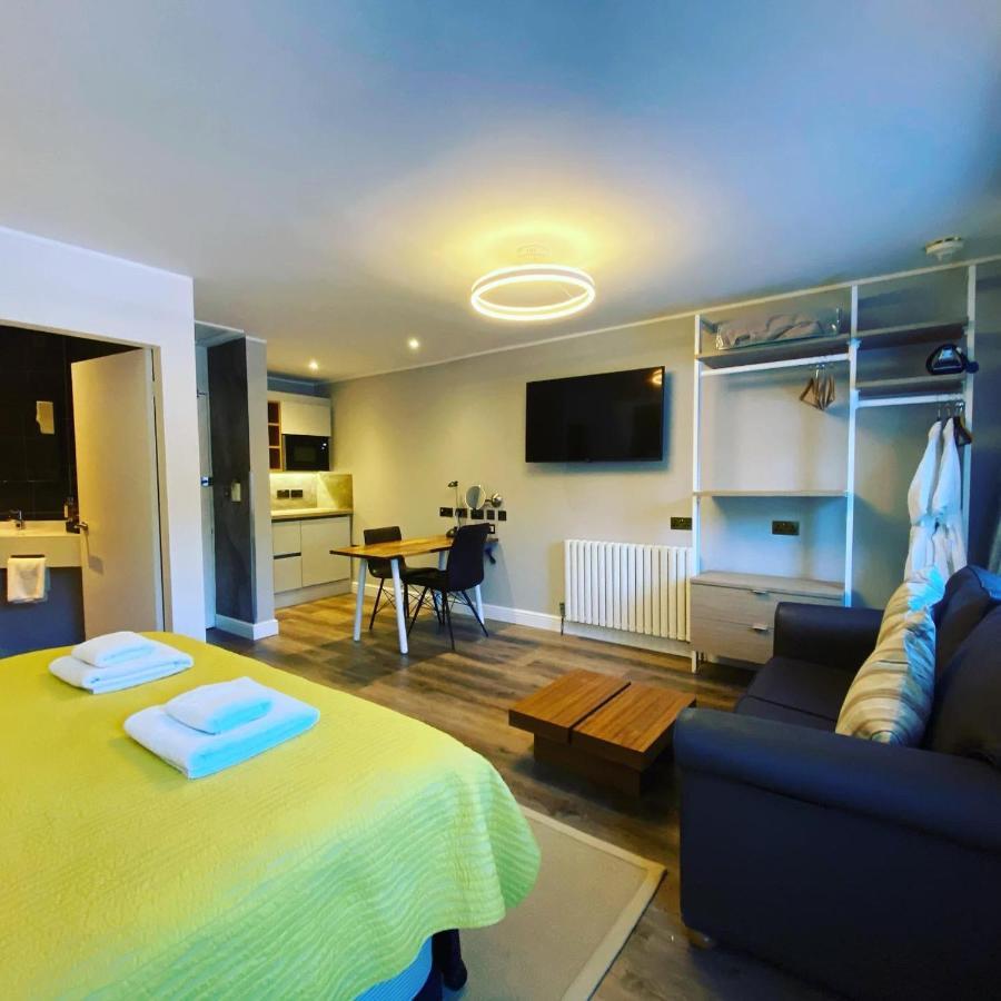 The Studley Hotel Harrogate Bagian luar foto