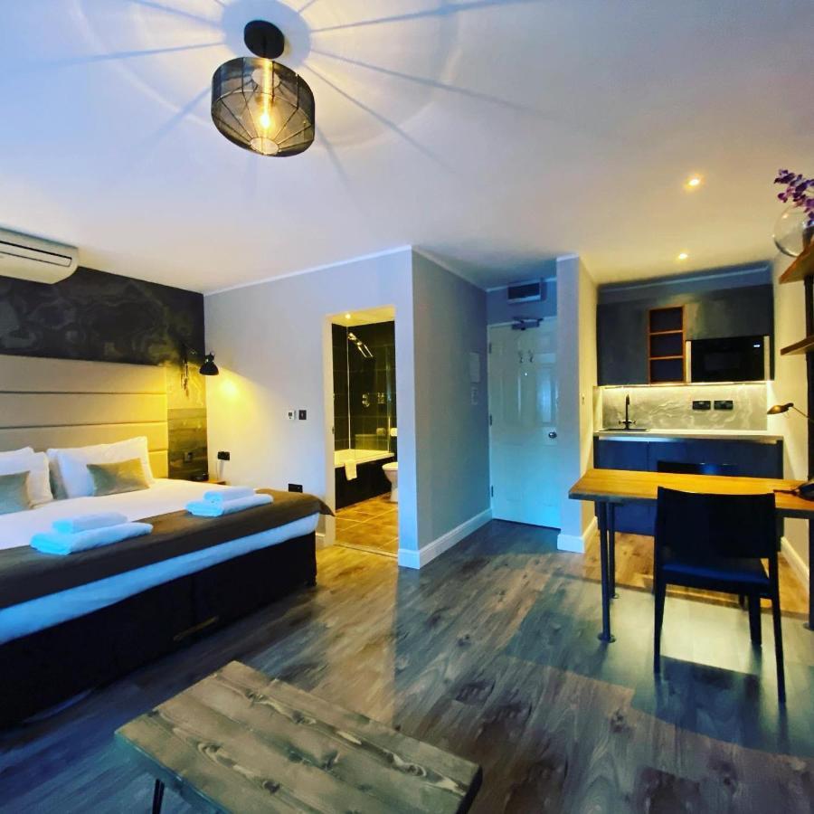The Studley Hotel Harrogate Bagian luar foto