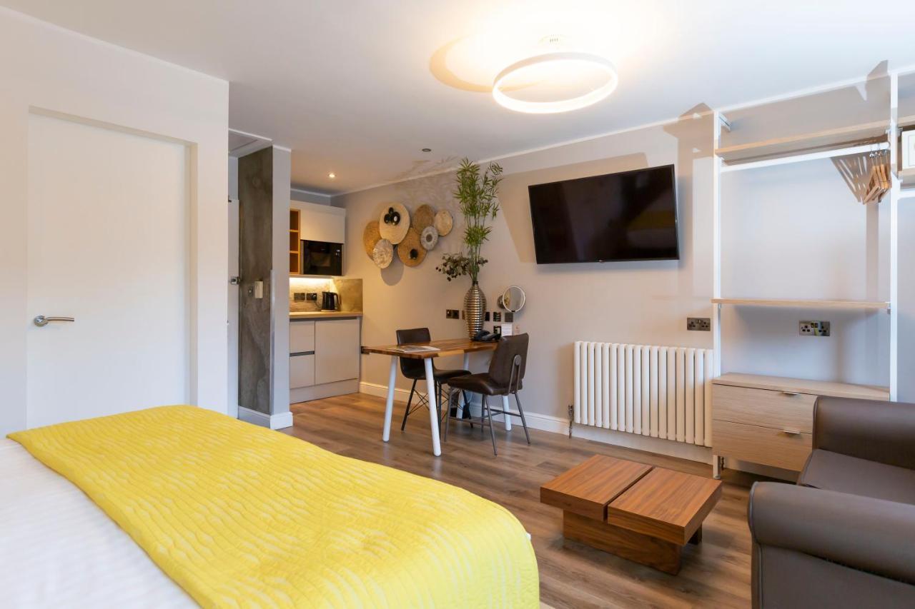The Studley Hotel Harrogate Bagian luar foto