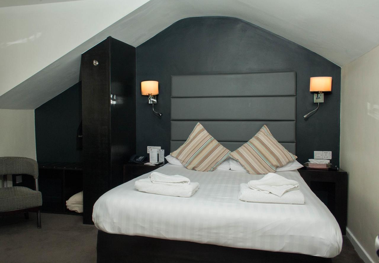 The Studley Hotel Harrogate Bagian luar foto