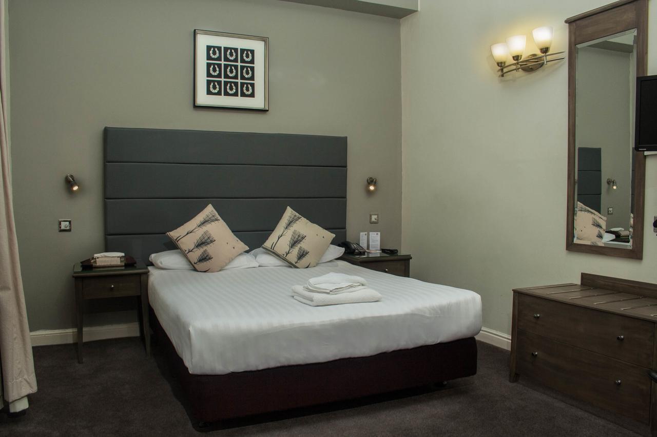 The Studley Hotel Harrogate Bagian luar foto